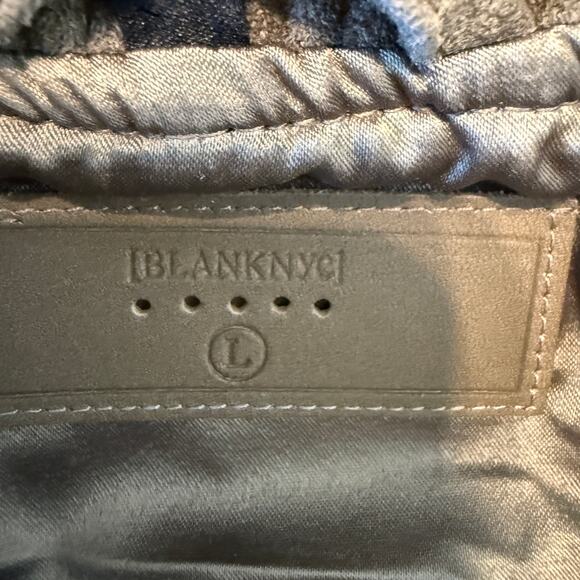 Women's Blank NYC Faux Suede Brown Zip Front Bomber Style Jacket Size Large - Picture 3 of 10